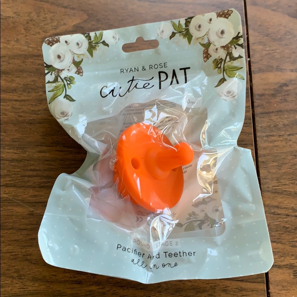 Stage 2 Ryan & Rose silicone pacifier
